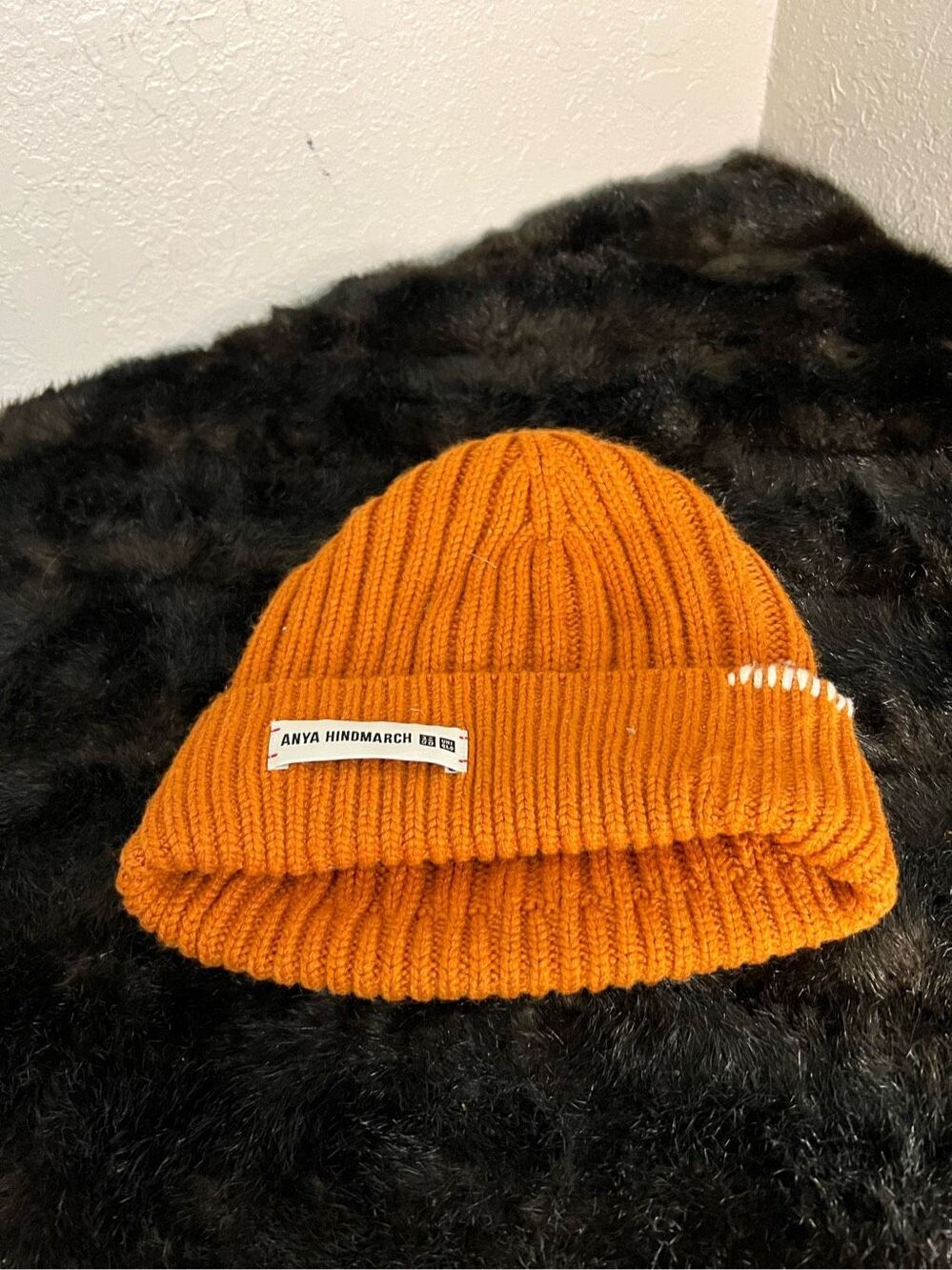ANYA HINDMARCH Collaboration Uniqlo Knit Hat Orange One Size - Picture 2 of 4